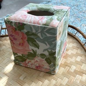 Tissue box cover